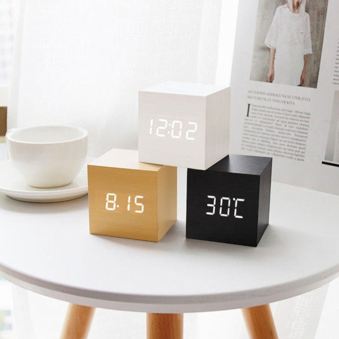 Advanced LED Alarm Clock with Smart Display for Nightstands