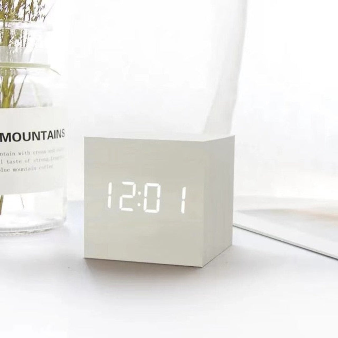 Advanced LED Alarm Clock with Smart Display for Nightstands
