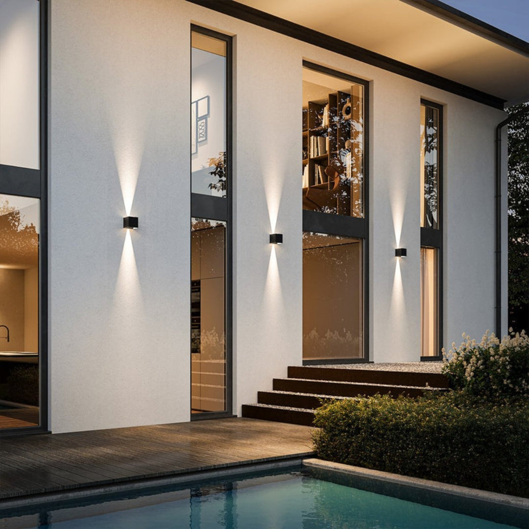 Sleek LED Wall Sconce with Adjustable Directional Lighting