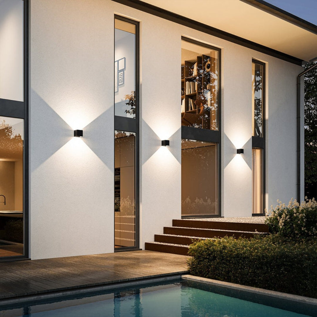 Sleek LED Wall Sconce with Adjustable Directional Lighting
